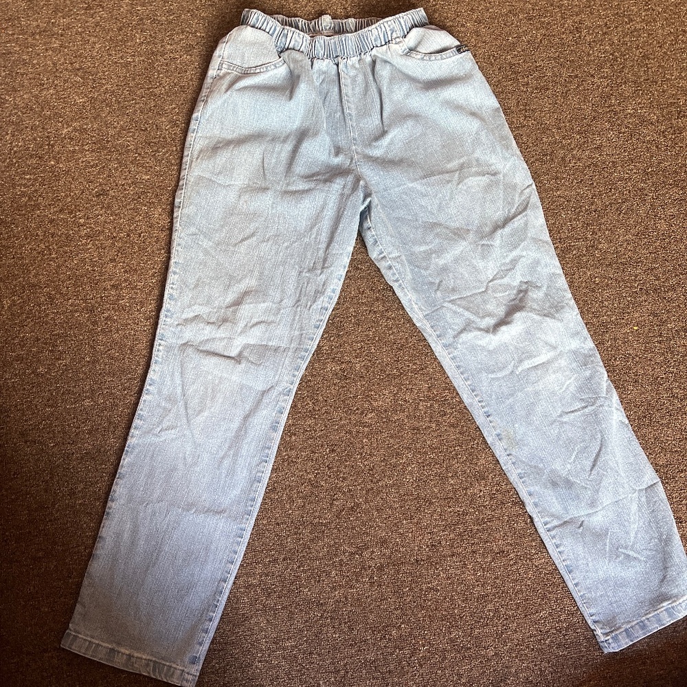 Lee Jeans